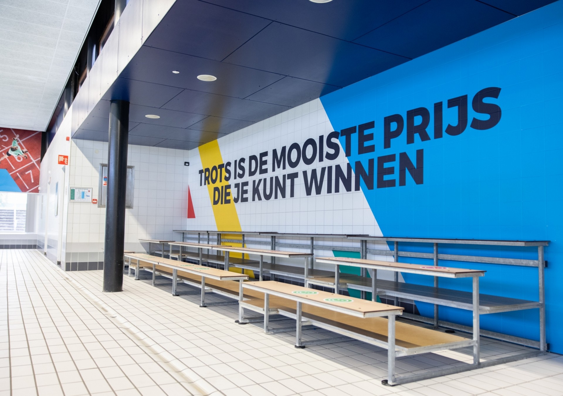 De kinderen aanmoedigen